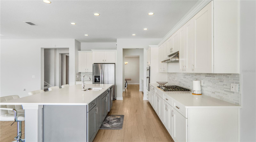 Orlando, Florida 32836, 5 Bedroom Bedrooms, ,4 Bathroombathrooms,Residential,For Sale,Royal Cypress,0,Mfro6433701