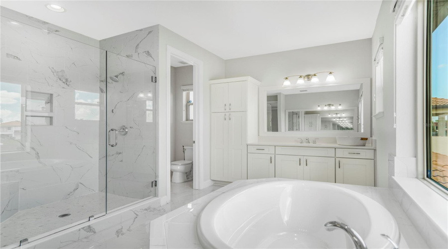 Orlando, Florida 32836, 5 Bedroom Bedrooms, ,4 Bathroombathrooms,Residential,For Sale,Royal Cypress,0,Mfro6433701