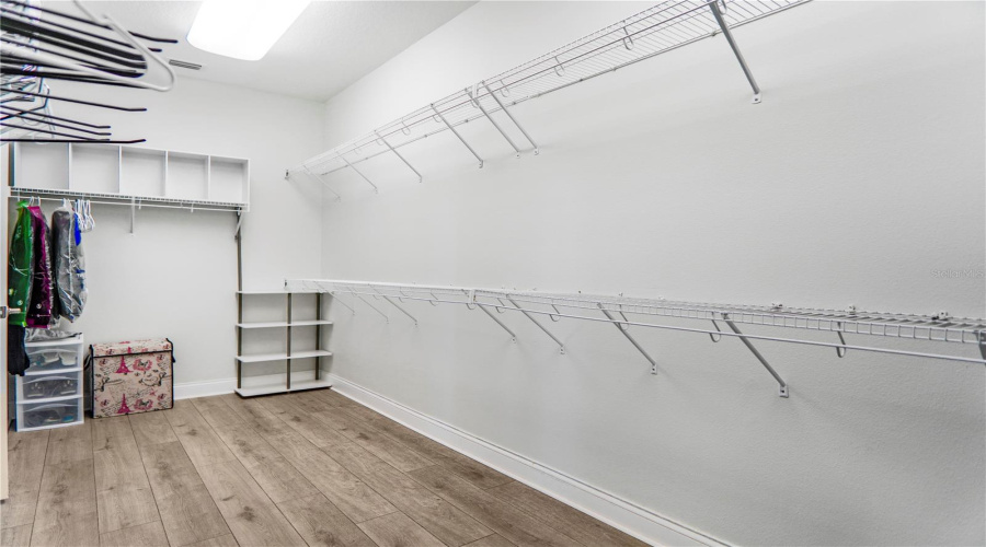 Orlando, Florida 32836, 5 Bedroom Bedrooms, ,4 Bathroombathrooms,Residential,For Sale,Royal Cypress,0,Mfro6433701