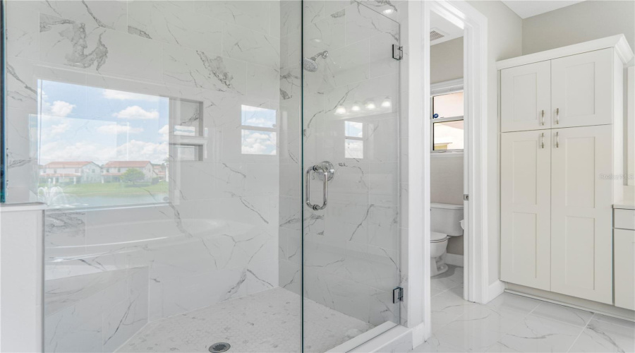 Orlando, Florida 32836, 5 Bedroom Bedrooms, ,4 Bathroombathrooms,Residential,For Sale,Royal Cypress,0,Mfro6433701