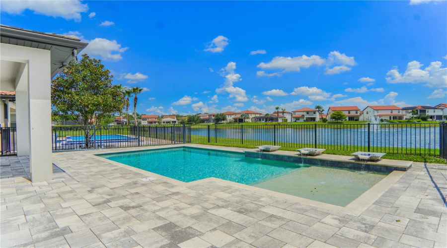 Orlando, Florida 32836, 5 Bedroom Bedrooms, ,4 Bathroombathrooms,Residential,For Sale,Royal Cypress,0,Mfro6433701