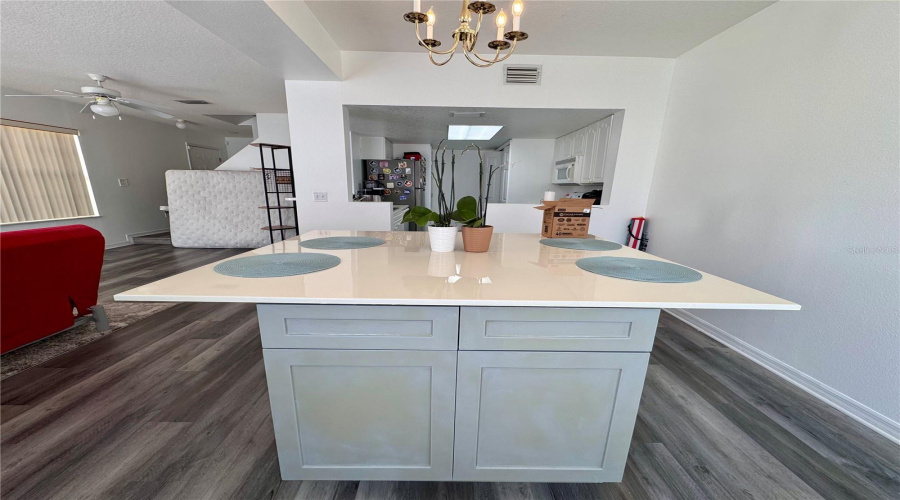 Davenport, Florida 33897, 4 Bedroom Bedrooms, ,3 Bathroombathrooms,Residential,For Sale,Coconut Palm,0,Mfrg5117068