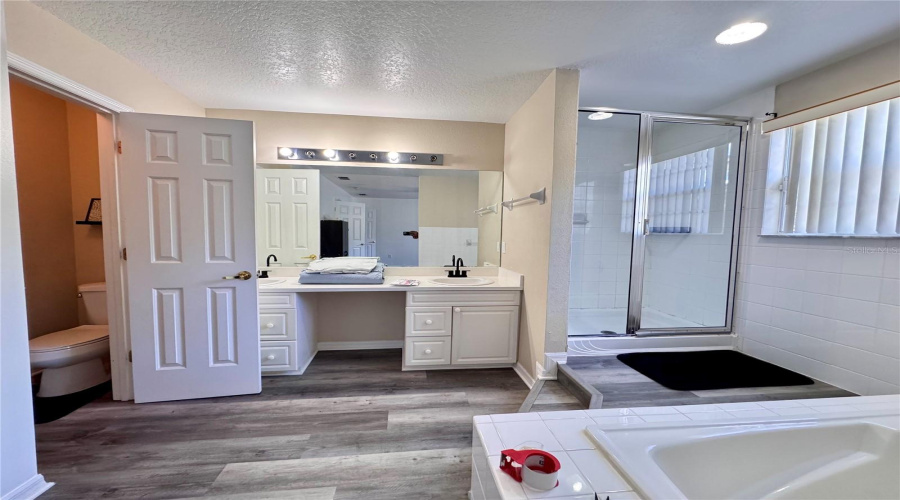 Davenport, Florida 33897, 4 Bedroom Bedrooms, ,3 Bathroombathrooms,Residential,For Sale,Coconut Palm,0,Mfrg5117068