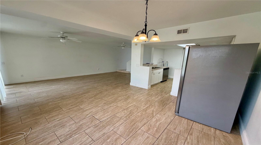 Davenport, Florida 33897, 4 Bedroom Bedrooms, ,3 Bathroombathrooms,Residential,For Sale,Washington Palm,0,Mfrg5117076