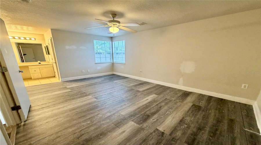 Davenport, Florida 33897, 4 Bedroom Bedrooms, ,3 Bathroombathrooms,Residential,For Sale,Washington Palm,0,Mfrg5117076