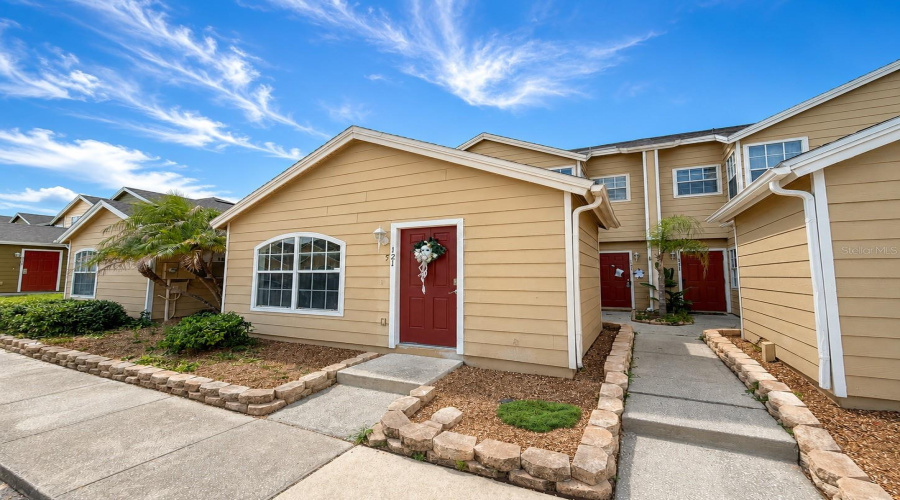Davenport, Florida 33897, 4 Bedroom Bedrooms, ,3 Bathroombathrooms,Residential,For Sale,Washington Palm,0,Mfrg5117076