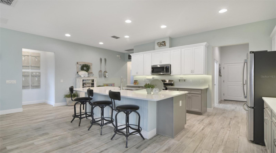 Kissimmee, Florida 34747, 2 Bedroom Bedrooms, ,2 Bathroombathrooms,Residential,For Sale,Antilles Club,0,Mfro6437814
