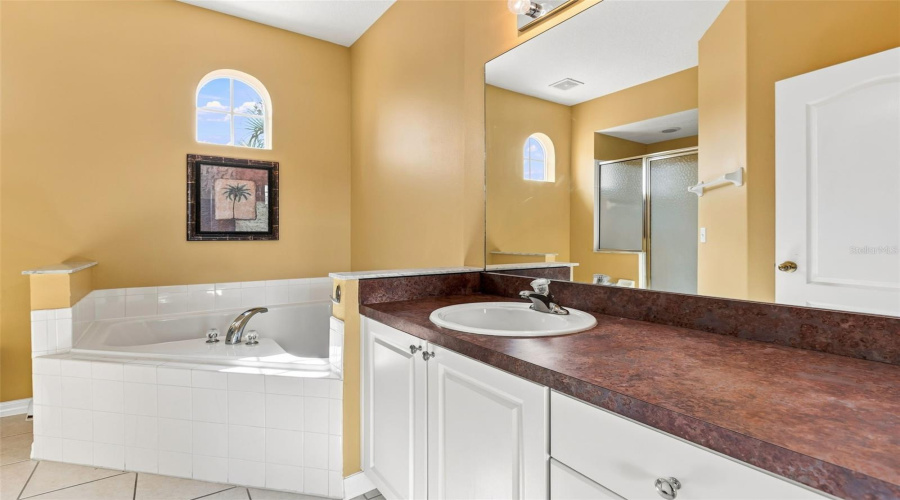 Davenport, Florida 33897, 4 Bedroom Bedrooms, ,3 Bathroombathrooms,Residential,For Sale,Brunello,0,Mfro6434957