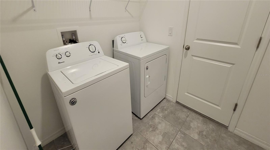 Kissimmee, Florida 34747, 2 Bedroom Bedrooms, ,2 Bathroombathrooms,Residential,For Sale,Flora Pass,0,Mfro6437912