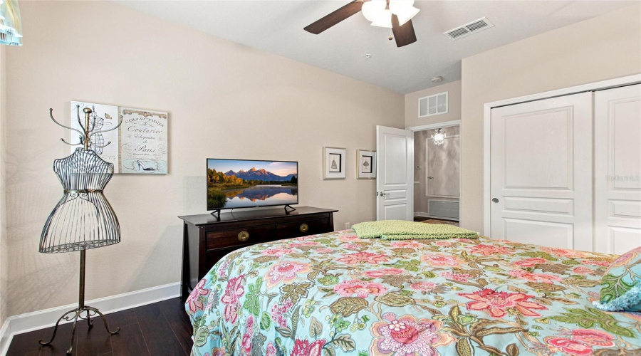 Davenport, Florida 33896, 3 Bedroom Bedrooms, ,2 Bathroombathrooms,Residential,For Sale,Lisbon Ct,0,Mfrs5156519