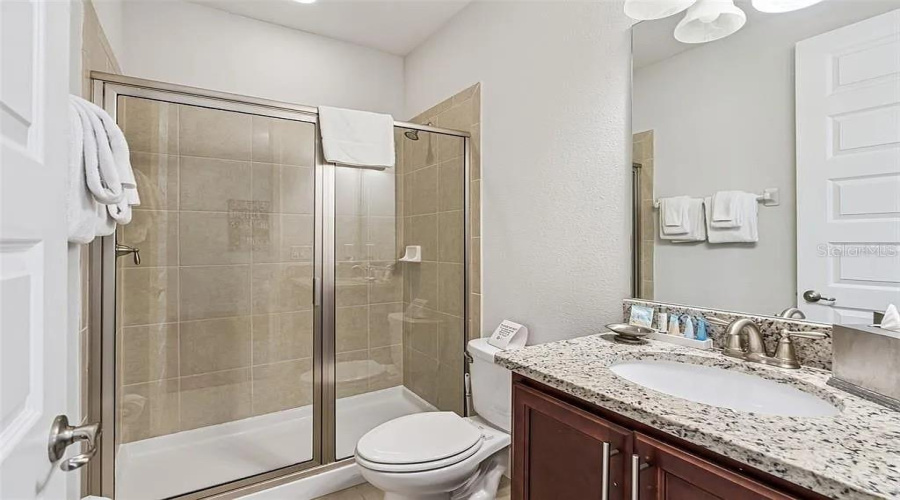 Kissimmee, Florida 34747, 5 Bedroom Bedrooms, ,5 Bathroombathrooms,Residential,For Sale,Pendant,0,Mfro6437863