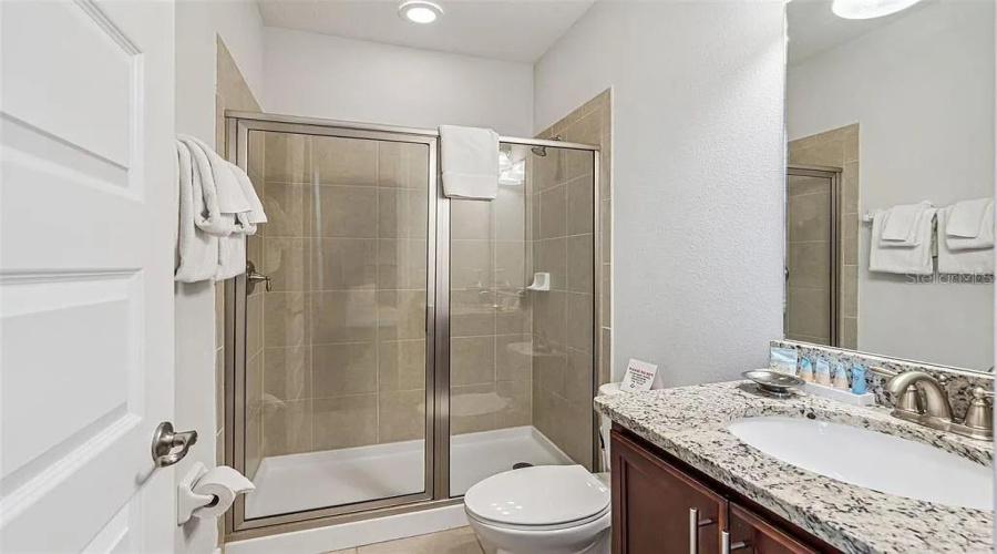 Kissimmee, Florida 34747, 5 Bedroom Bedrooms, ,5 Bathroombathrooms,Residential,For Sale,Pendant,0,Mfro6437863