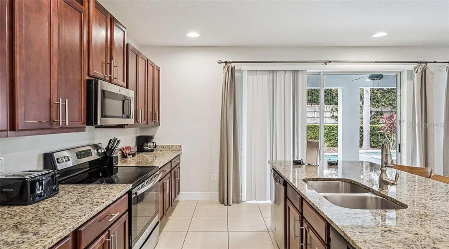 Kissimmee, Florida 34747, 5 Bedroom Bedrooms, ,5 Bathroombathrooms,Residential,For Sale,Pendant,0,Mfro6437863