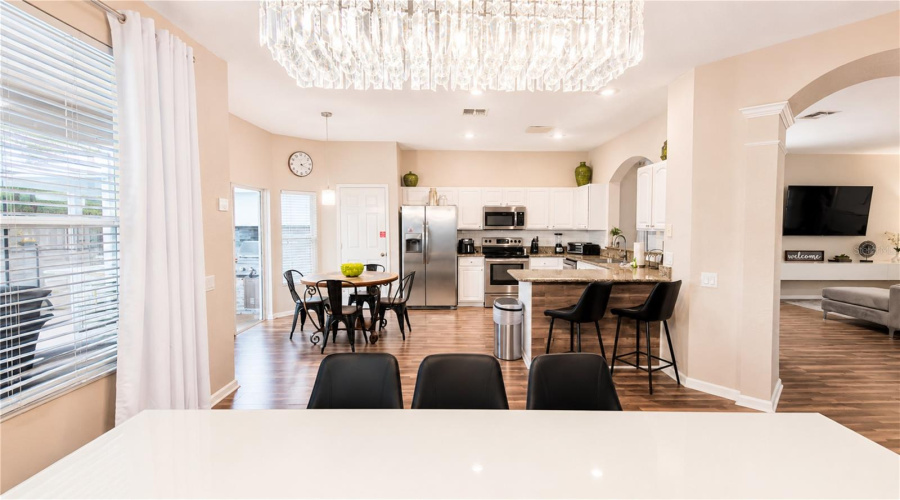 Kissimmee, Florida 34747, 6 Bedroom Bedrooms, ,4 Bathroombathrooms,Residential,For Sale,Basnett,0,Mfro6435446
