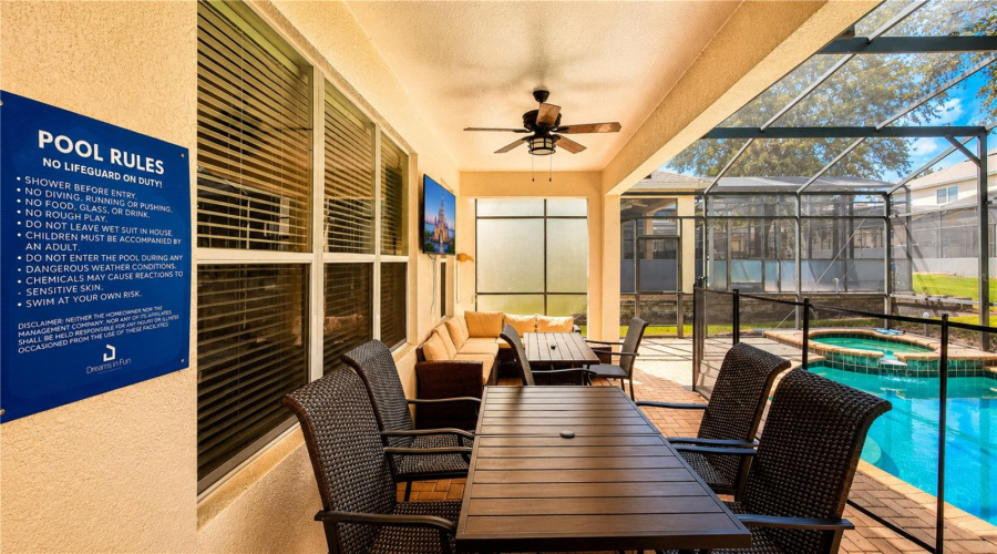 Kissimmee, Florida 34747, 6 Bedroom Bedrooms, ,4 Bathroombathrooms,Residential,For Sale,Basnett,0,Mfro6435446
