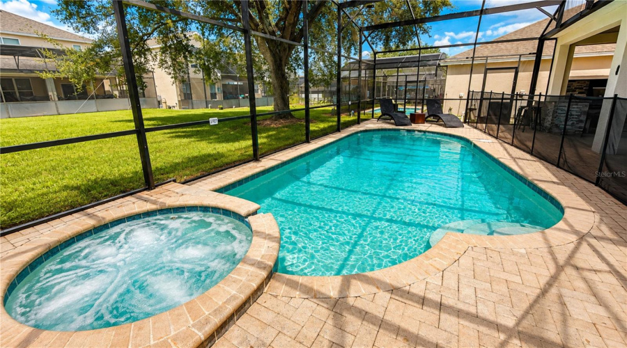 Kissimmee, Florida 34747, 6 Bedroom Bedrooms, ,4 Bathroombathrooms,Residential,For Sale,Basnett,0,Mfro6435446