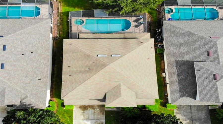 Kissimmee, Florida 34747, 6 Bedroom Bedrooms, ,4 Bathroombathrooms,Residential,For Sale,Basnett,0,Mfro6435446