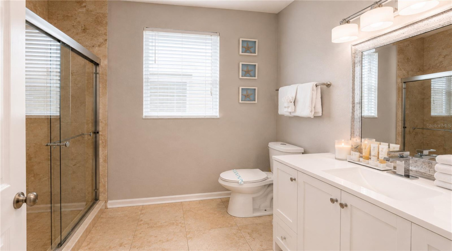 Kissimmee, Florida 34747, 6 Bedroom Bedrooms, ,4 Bathroombathrooms,Residential,For Sale,Basnett,0,Mfro6435446