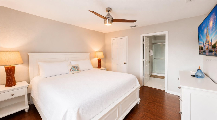 Kissimmee, Florida 34747, 6 Bedroom Bedrooms, ,4 Bathroombathrooms,Residential,For Sale,Basnett,0,Mfro6435446