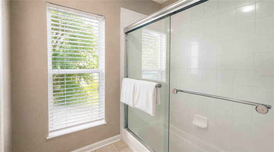 Kissimmee, Florida 34747, 6 Bedroom Bedrooms, ,4 Bathroombathrooms,Residential,For Sale,Basnett,0,Mfro6435446