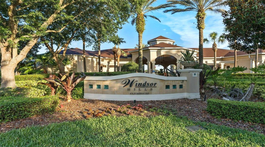 Kissimmee, Florida 34747, 6 Bedroom Bedrooms, ,4 Bathroombathrooms,Residential,For Sale,Basnett,0,Mfro6435446
