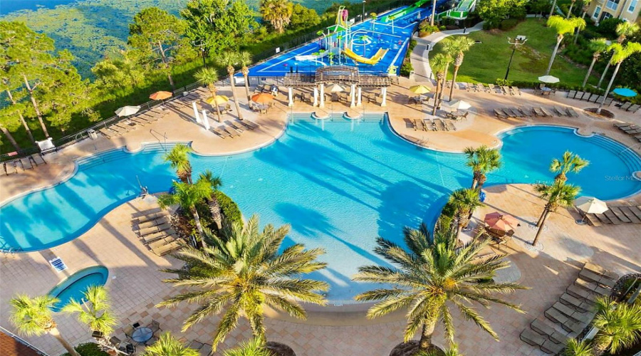 Kissimmee, Florida 34747, 6 Bedroom Bedrooms, ,4 Bathroombathrooms,Residential,For Sale,Basnett,0,Mfro6435446