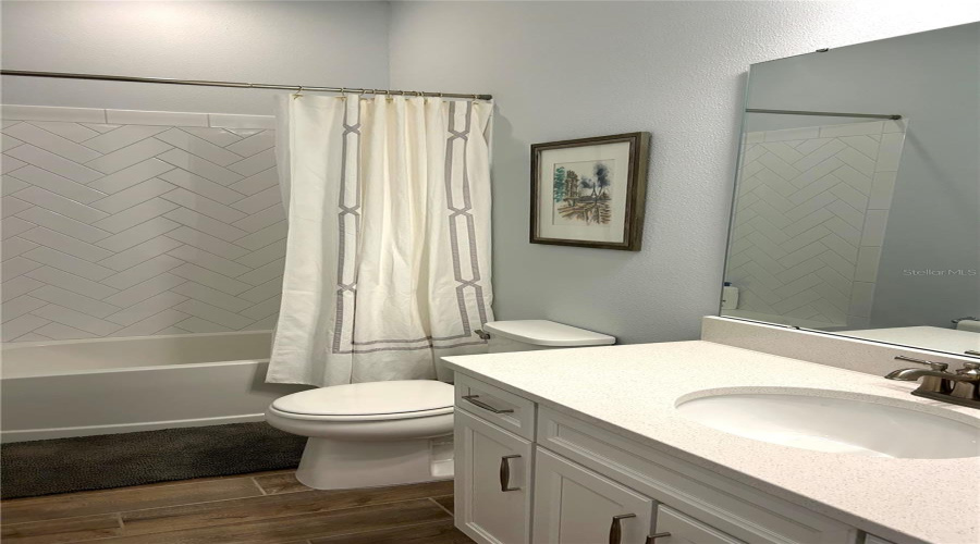 Kissimmee, Florida 34747, 2 Bedroom Bedrooms, ,2 Bathroombathrooms,Residential,For Sale,Key Bay,0,Mfro6438140