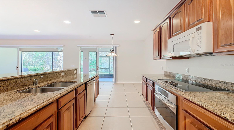 Davenport, Florida 33896, 3 Bedroom Bedrooms, ,2 Bathroombathrooms,Residential,For Sale,Gilford Point,0,Mfro6371060