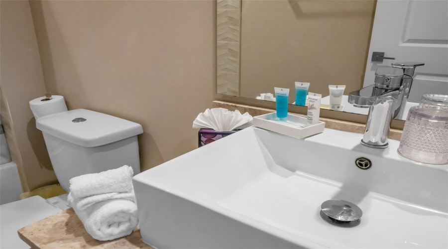 Kissimmee, Florida 34747, 4 Bedroom Bedrooms, ,4 Bathroombathrooms,Residential,For Sale,Brooklyn,0,Mfro6299500