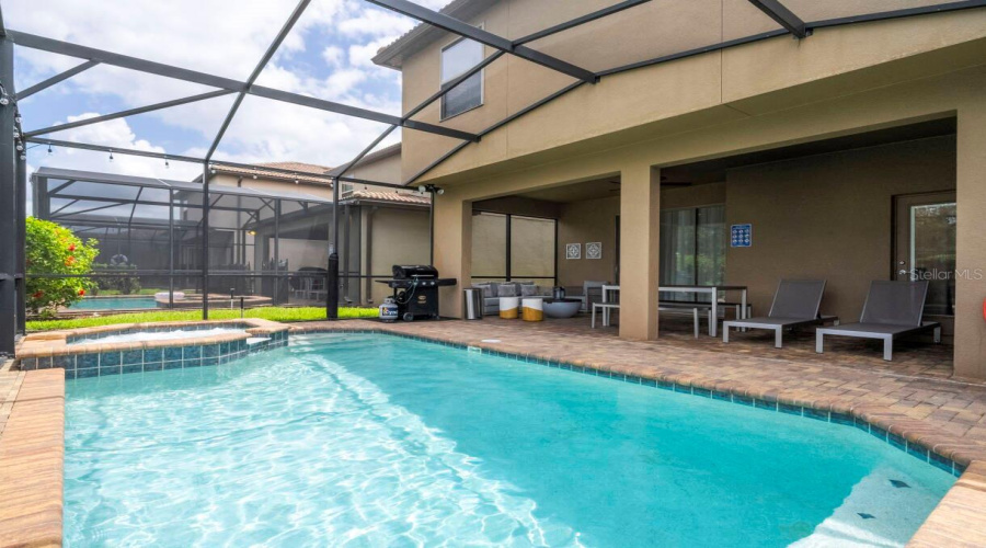 Kissimmee, Florida 34747, 6 Bedroom Bedrooms, ,4 Bathroombathrooms,Residential,For Sale,Rhodes,0,Mfro6381275