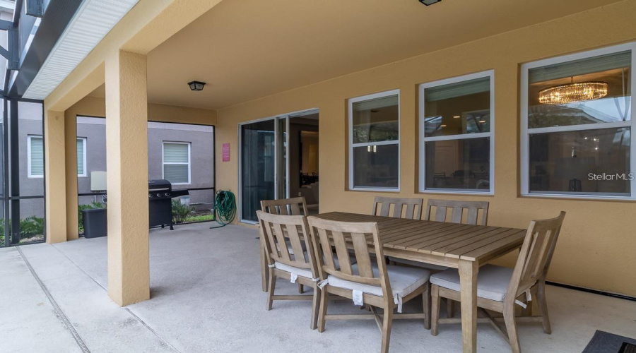 Davenport, Florida 33837, 6 Bedroom Bedrooms, ,5 Bathroombathrooms,Residential,For Sale,Broad Oak,0,Mfro6338003