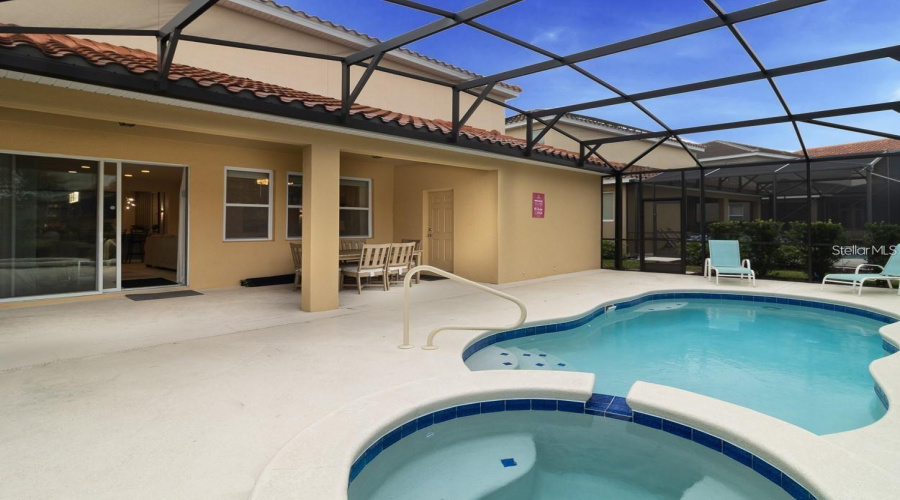 Davenport, Florida 33837, 6 Bedroom Bedrooms, ,5 Bathroombathrooms,Residential,For Sale,Broad Oak,0,Mfro6338003