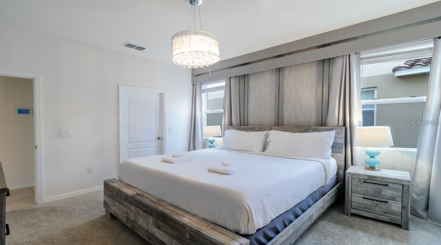Davenport, Florida 33837, 6 Bedroom Bedrooms, ,5 Bathroombathrooms,Residential,For Sale,Broad Oak,0,Mfro6338003