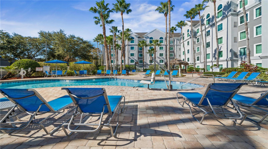 Orlando, Florida 32836, 1 Bedroom Bedrooms, ,1 Bathroombathrooms,Residential,For Sale,Palm,0,Mfrtb8516594