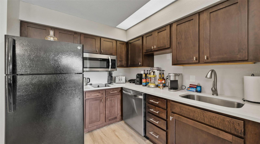Orlando, Florida 32836, 1 Bedroom Bedrooms, ,1 Bathroombathrooms,Residential,For Sale,Palm,0,Mfrtb8516594