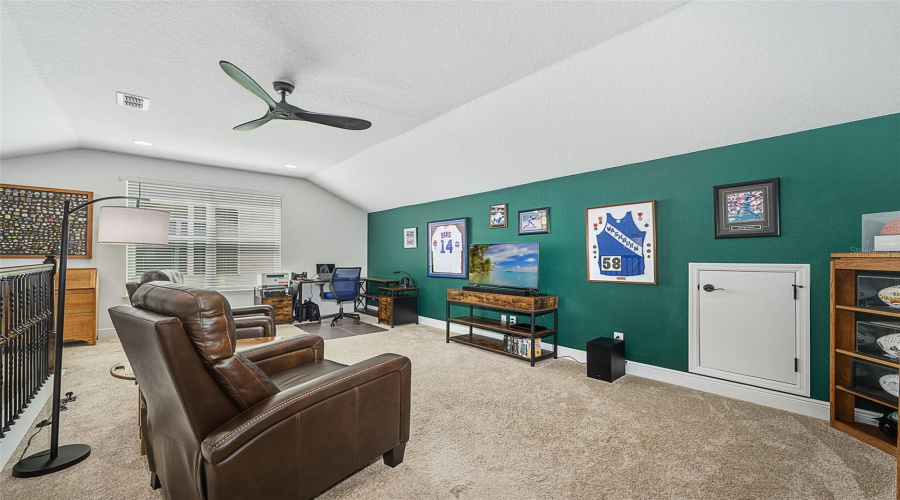 Kissimmee, Florida 34747, 3 Bedroom Bedrooms, ,3 Bathroombathrooms,Residential,For Sale,Four Seasons,0,Mfrv4950940