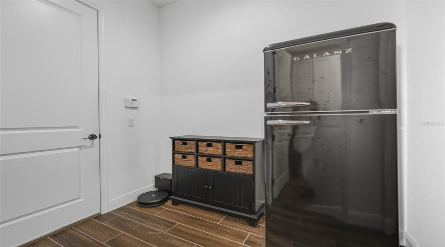 Kissimmee, Florida 34747, 3 Bedroom Bedrooms, ,3 Bathroombathrooms,Residential,For Sale,Four Seasons,0,Mfrv4950940