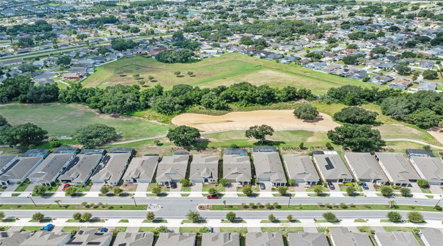Kissimmee, Florida 34747, 3 Bedroom Bedrooms, ,3 Bathroombathrooms,Residential,For Sale,Four Seasons,0,Mfrv4950940
