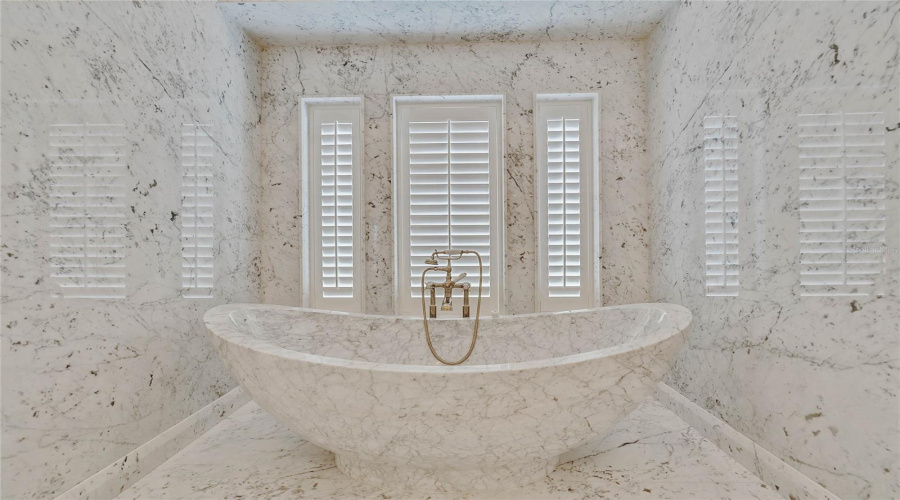 Orlando, Florida 32836, 6 Bedroom Bedrooms, ,6 Bathroombathrooms,Residential,For Sale,Southern Breeze,0,Mfro6344799