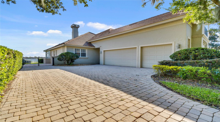Orlando, Florida 32836, 6 Bedroom Bedrooms, ,6 Bathroombathrooms,Residential,For Sale,Southern Breeze,0,Mfro6344799