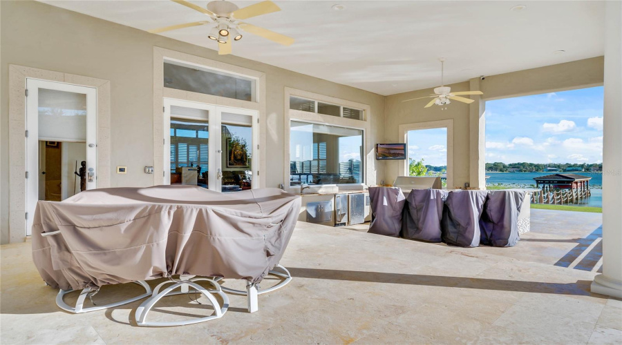 Orlando, Florida 32836, 6 Bedroom Bedrooms, ,6 Bathroombathrooms,Residential,For Sale,Southern Breeze,0,Mfro6344799