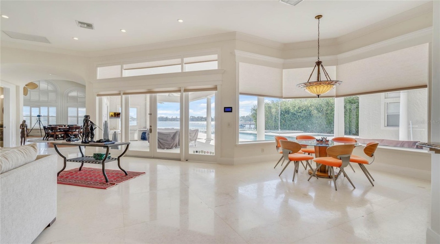 Orlando, Florida 32836, 6 Bedroom Bedrooms, ,6 Bathroombathrooms,Residential,For Sale,Southern Breeze,0,Mfro6344799