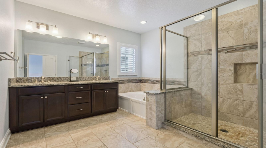 Celebration, Florida 34747, 3 Bedroom Bedrooms, ,2 Bathroombathrooms,Residential,For Sale,Resolute,0,Mfro6437727
