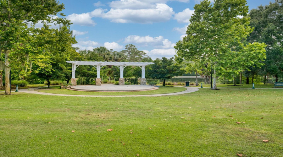 Artisan Park Green Space