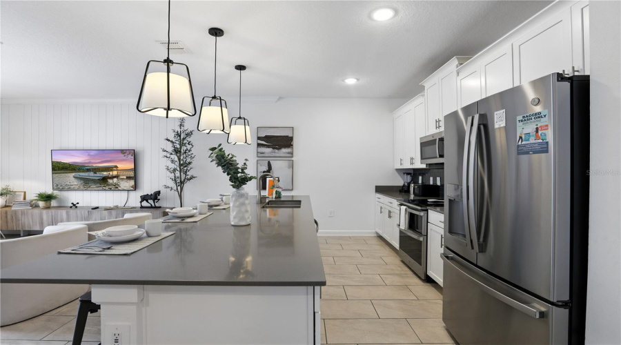 Davenport, Florida 33896, 4 Bedroom Bedrooms, ,3 Bathroombathrooms,Residential,For Sale,Kingsbarn,0,Mfro6342789