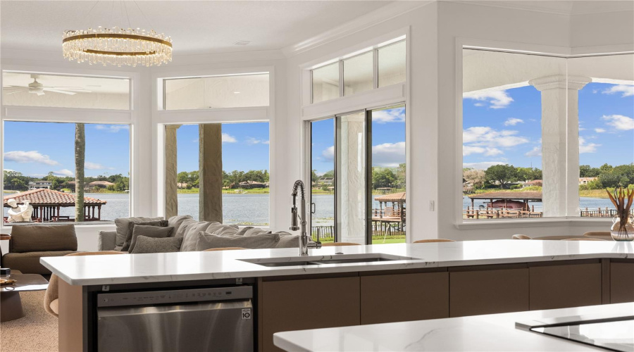 Orlando, Florida 32836, 6 Bedroom Bedrooms, ,6 Bathroombathrooms,Residential,For Sale,Southern Breeze,0,Mfro6429357
