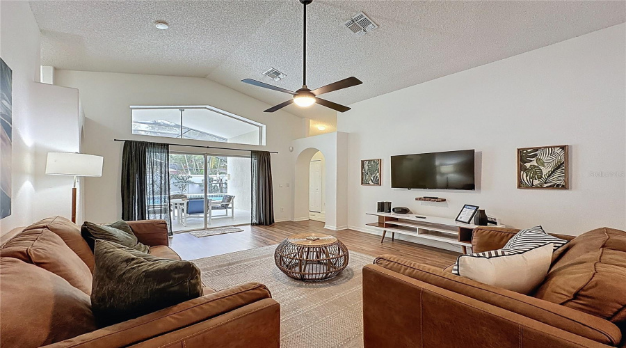 Kissimmee, Florida 34747, 4 Bedroom Bedrooms, ,3 Bathroombathrooms,Residential,For Sale,Summer Creek,0,Mfro6435252