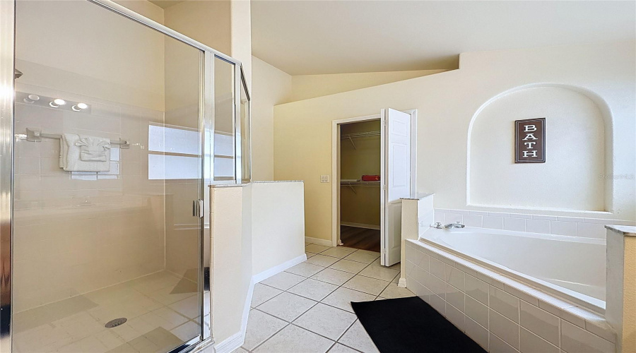 Kissimmee, Florida 34747, 4 Bedroom Bedrooms, ,3 Bathroombathrooms,Residential,For Sale,Summer Creek,0,Mfro6435252