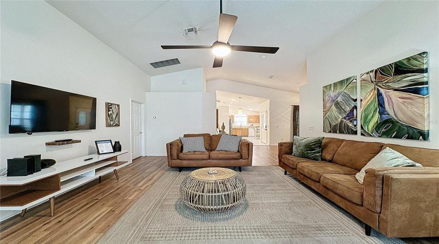 Kissimmee, Florida 34747, 4 Bedroom Bedrooms, ,3 Bathroombathrooms,Residential,For Sale,Summer Creek,0,Mfro6435252