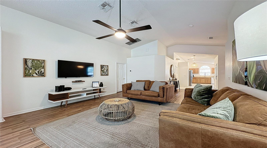 Kissimmee, Florida 34747, 4 Bedroom Bedrooms, ,3 Bathroombathrooms,Residential,For Sale,Summer Creek,0,Mfro6435252